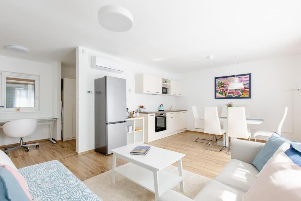Szondi Corner Apartman Budapest Esterno foto